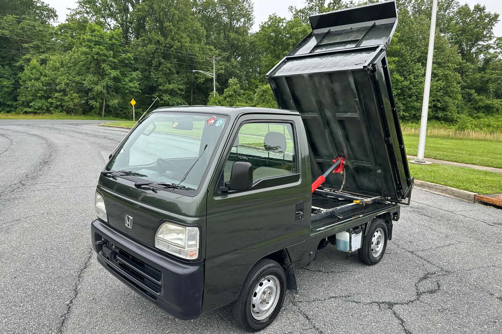 1998 Honda Acty sold for $8,900