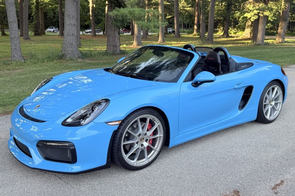 2016 Porsche 981 Boxster sold for $130,000
