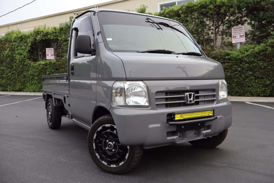 2000 Honda Acty sold for $10,800