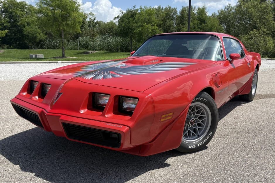 1979 Pontiac Firebird (1970-1981) sold for $24,250