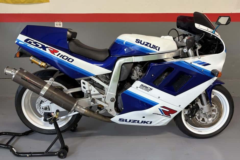 1990 Suzuki GSX-R 600, 750, 1000, & 1100 sold for $9,900