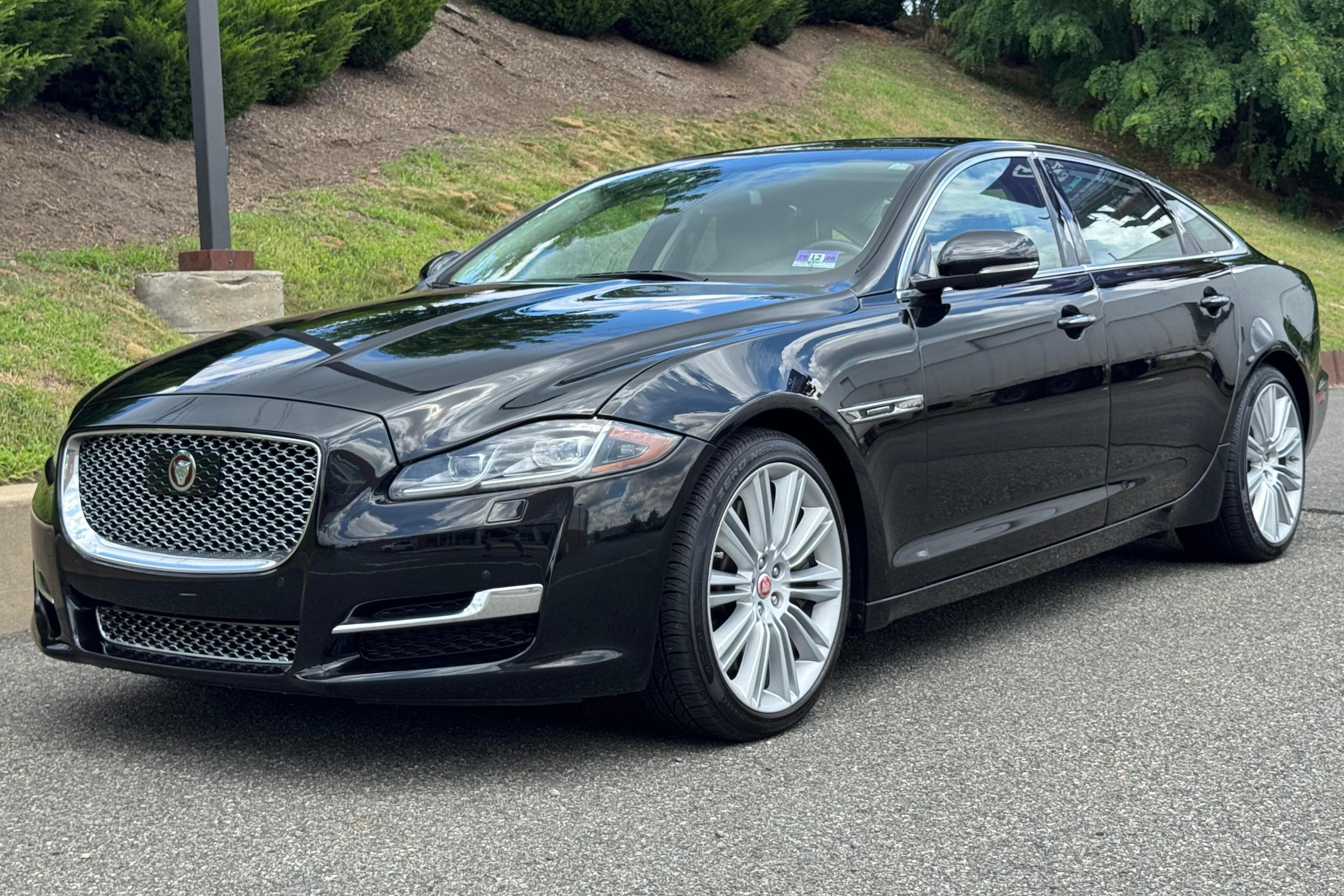 2017 Jaguar XJ sold for $16,000