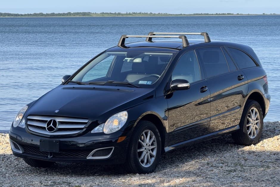 2006 Mercedes-Benz W251 R-Class sold for $4,750