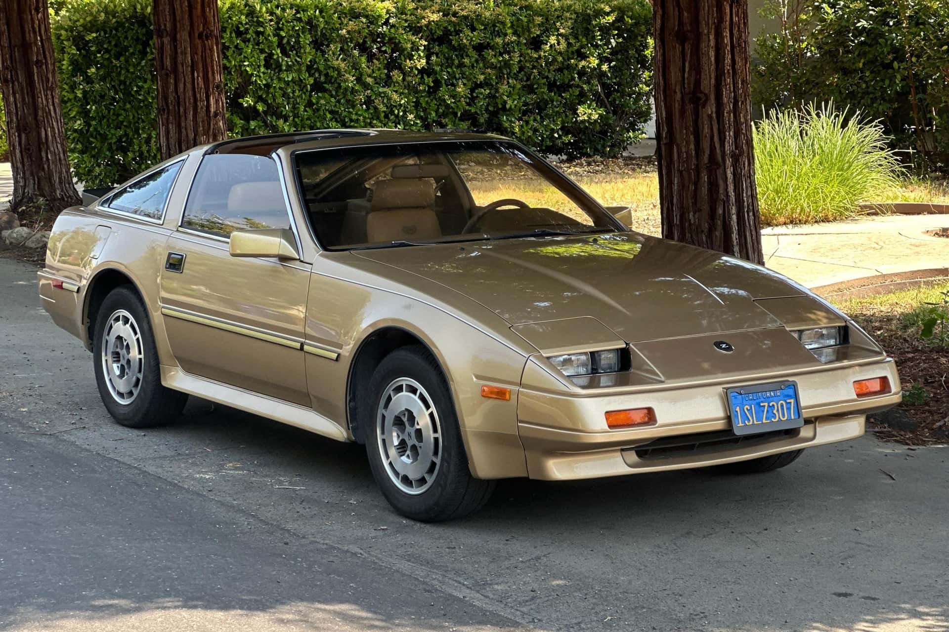 1986 Nissan 300ZX sold for $15,600