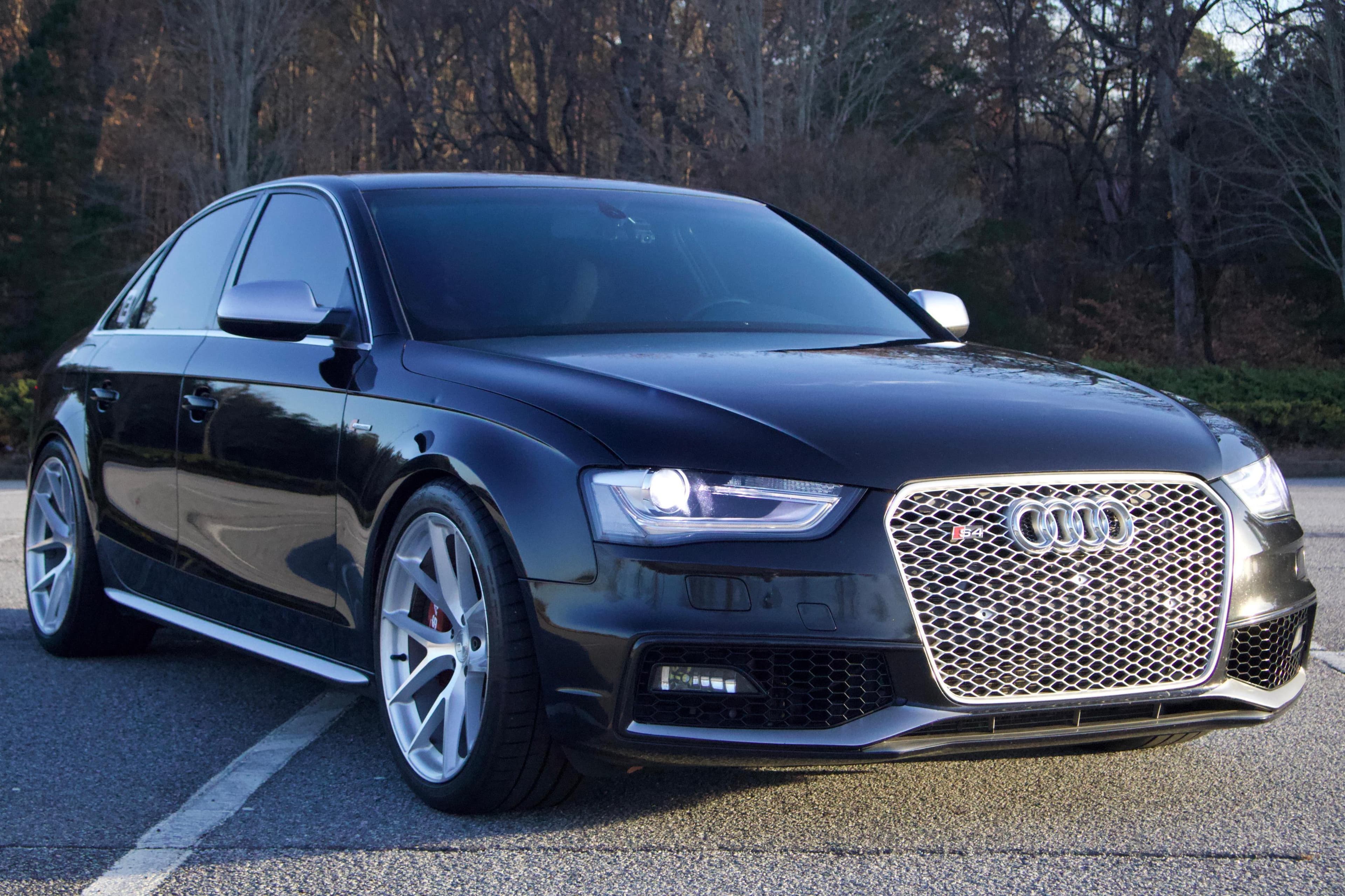 2013 Audi B8 S4 sold for $12,000