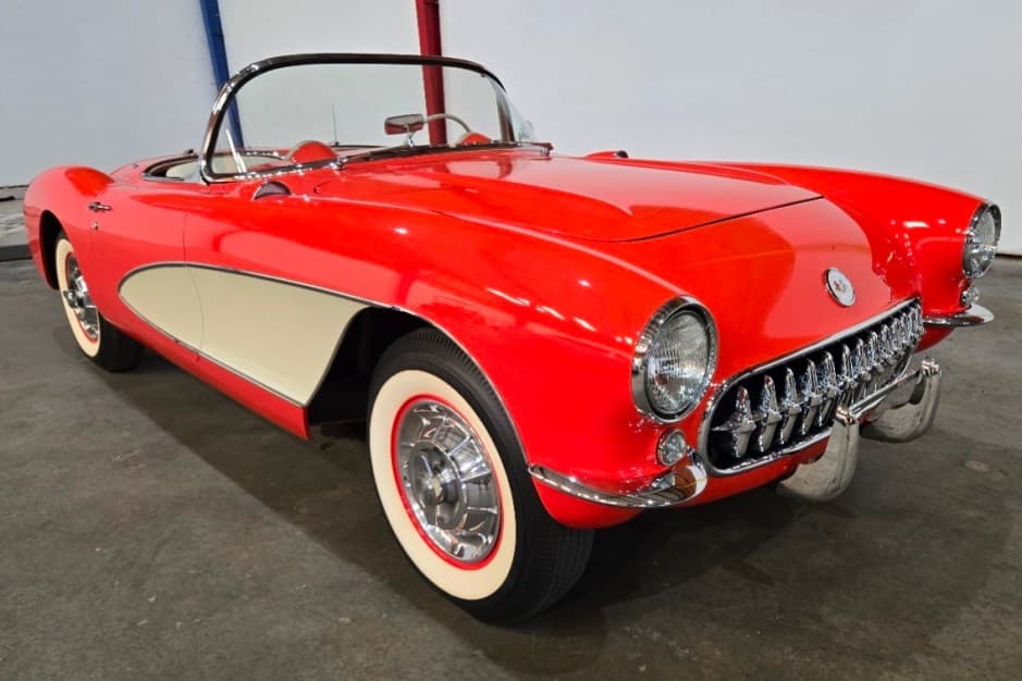 1957 Chevrolet Corvette C1 sold for $85,000