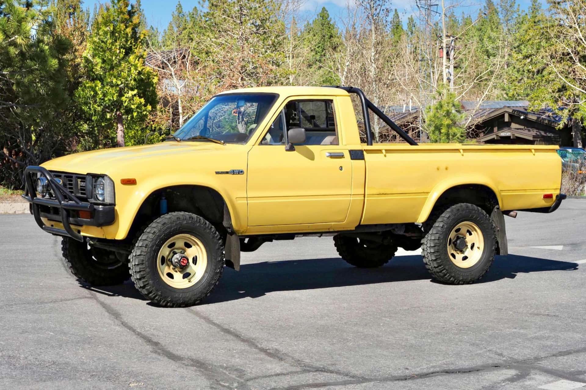 1980 Toyota Hilux sold for $10,100