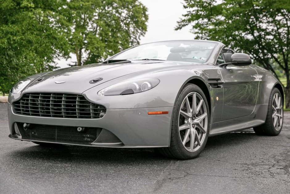 2011 Aston Martin V8 Vantage (2006+) sold for $37,000