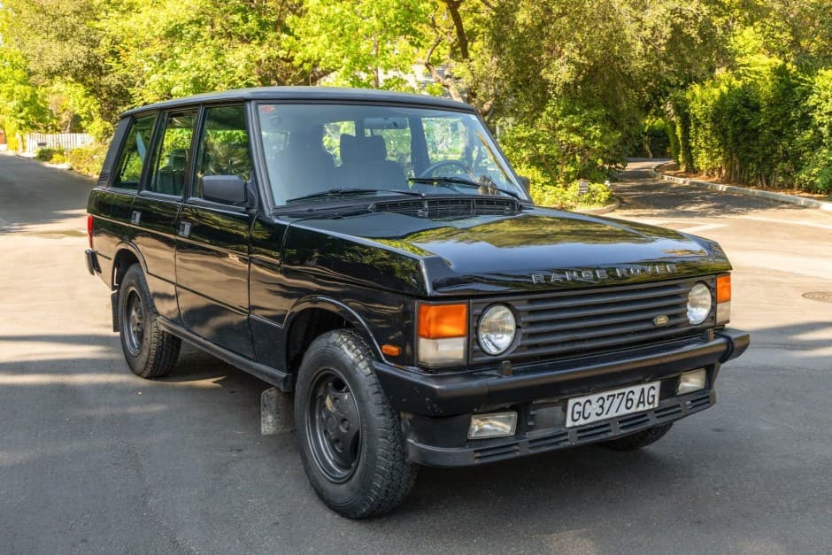 1988 Land Rover Range Rover Classic sold for $15,900