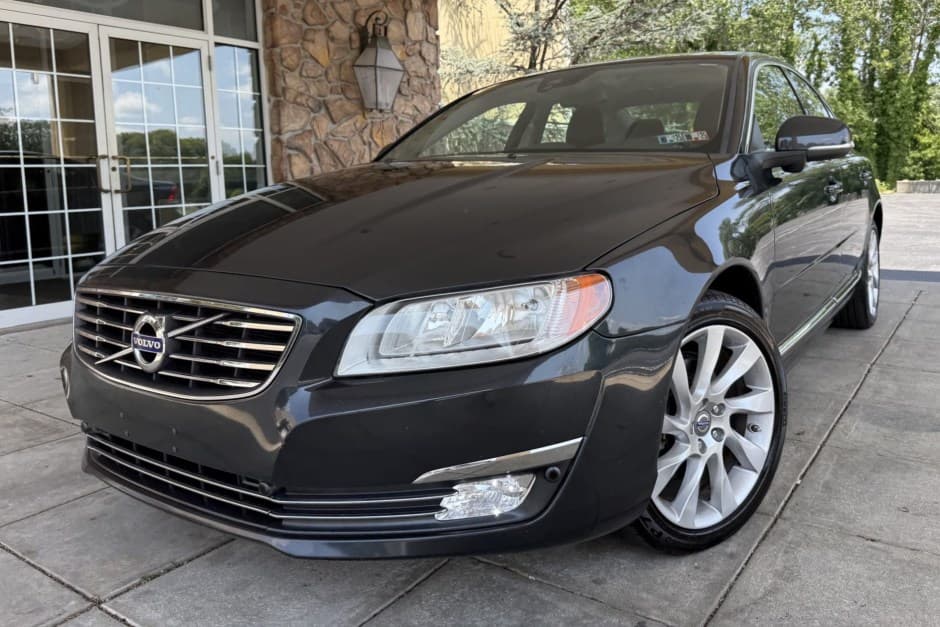 2014 Volvo sold for $13,000