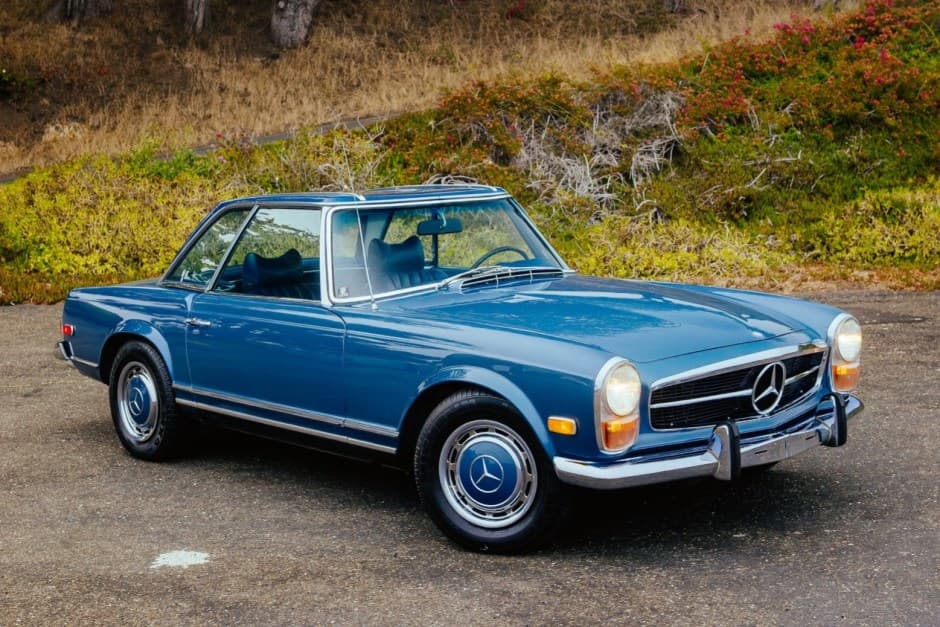 1971 Mercedes-Benz W113 SL sold for $161,111