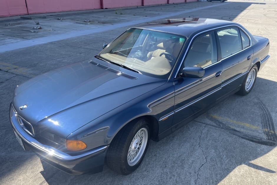 1997 BMW E38 7-Series sold for $6,000