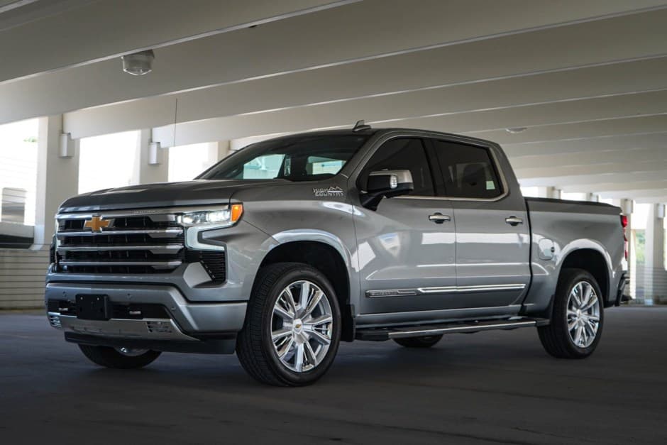 2024 Chevrolet Silverado T1XX (2019+) sold for $64,500