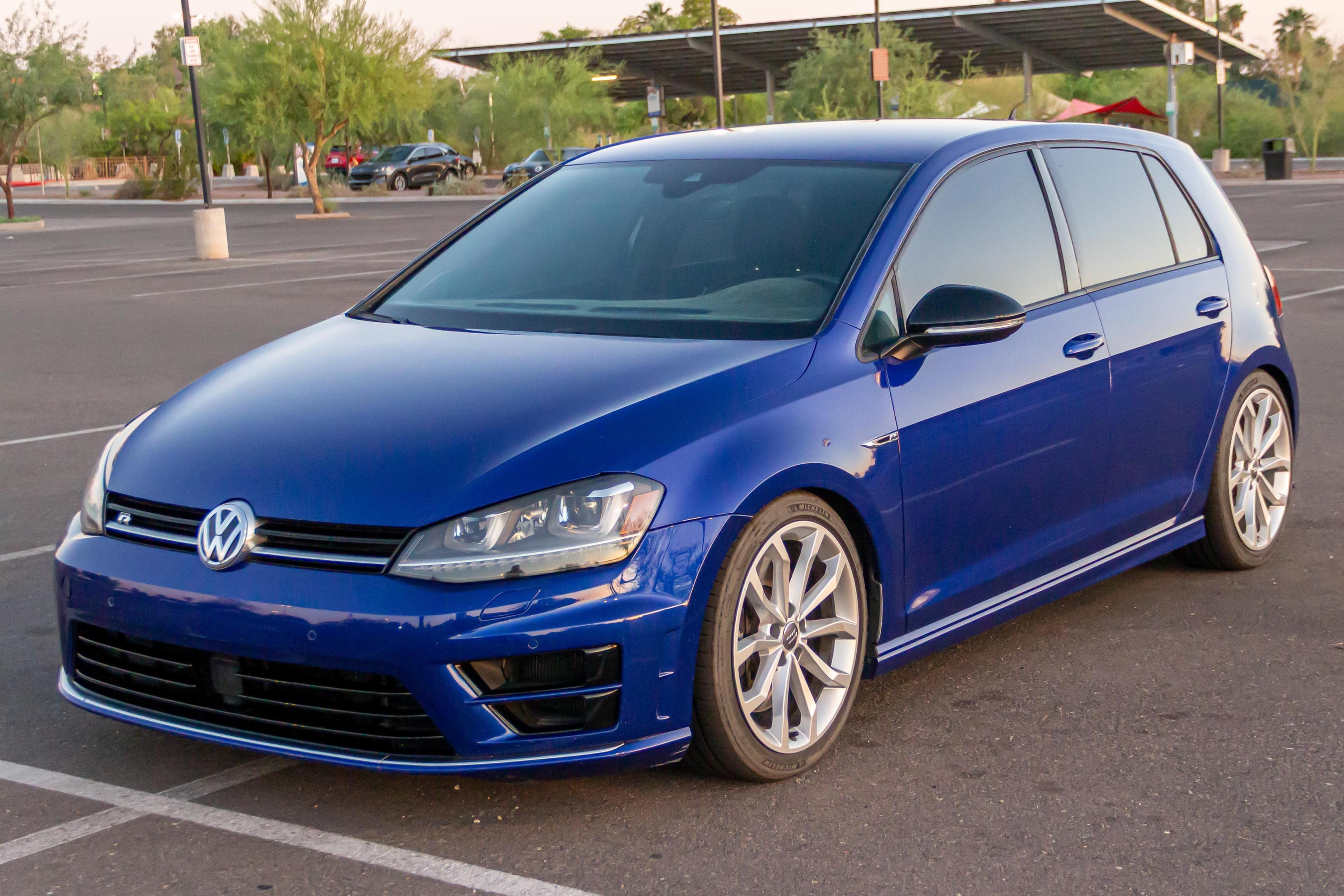 2017 Volkswagen Golf R sold for $17,750
