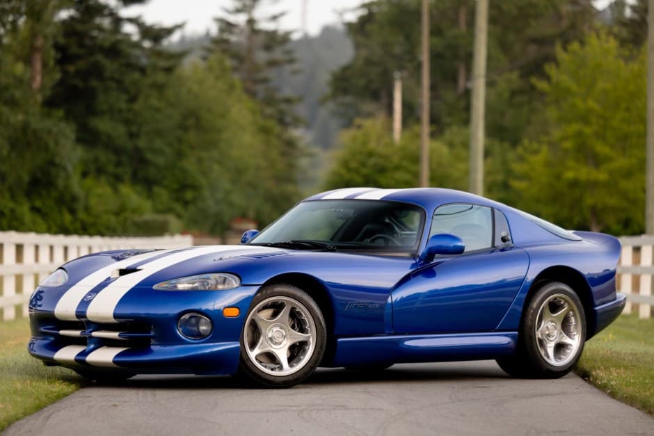 1996 Dodge Viper SR II (1996-2002) sold for $121,000