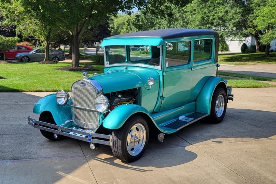 1929 Ford Hot Rod sold for $17,500
