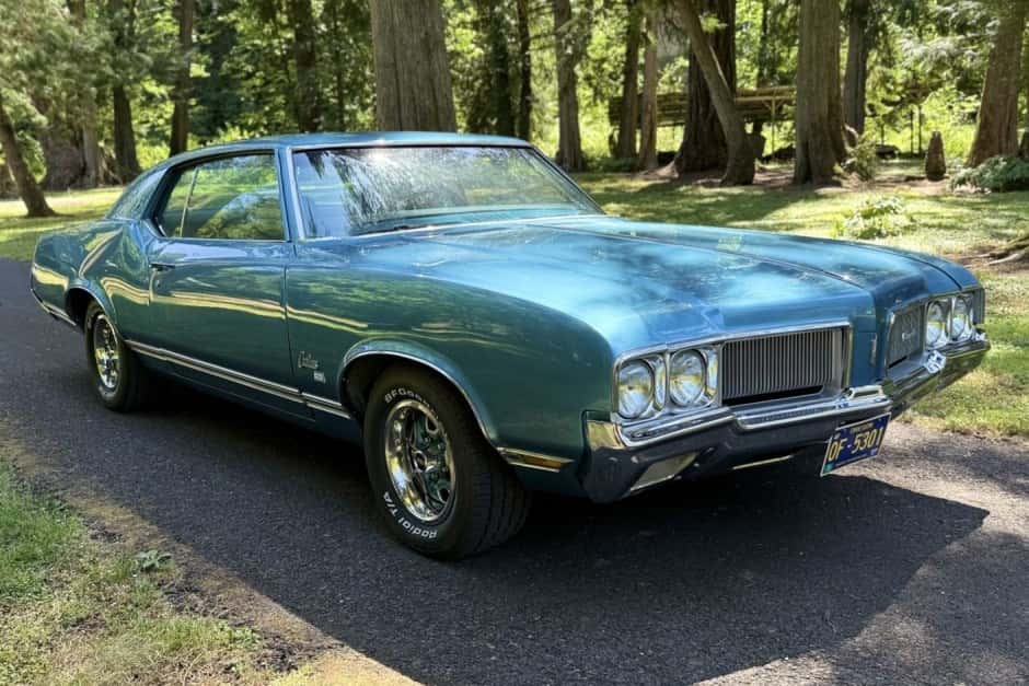 1970 Oldsmobile Cutlass sold for $30,000