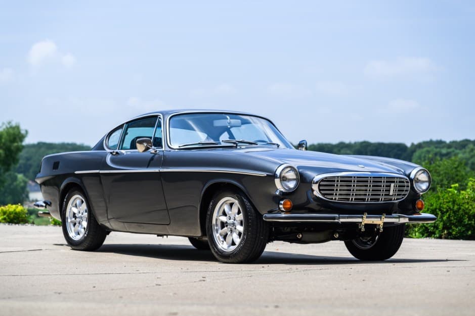 1971 Volvo P1800/1800 sold for $47,000