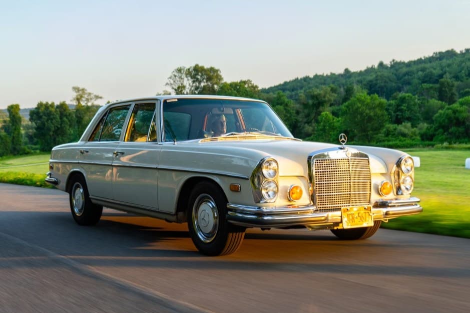 1973 Mercedes-Benz W108 & W109 sold for $17,170