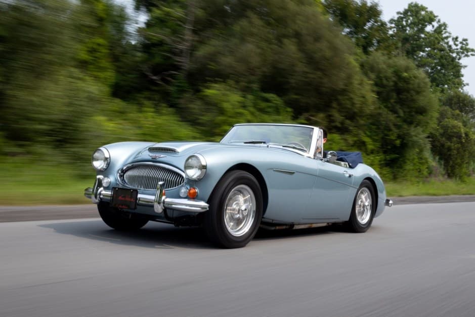 1965 Austin-Healey 3000 sold for $53,000