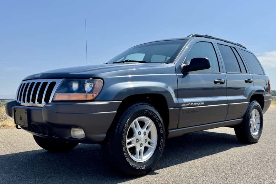 2002 Jeep WJ Grand Cherokee sold for $9,000