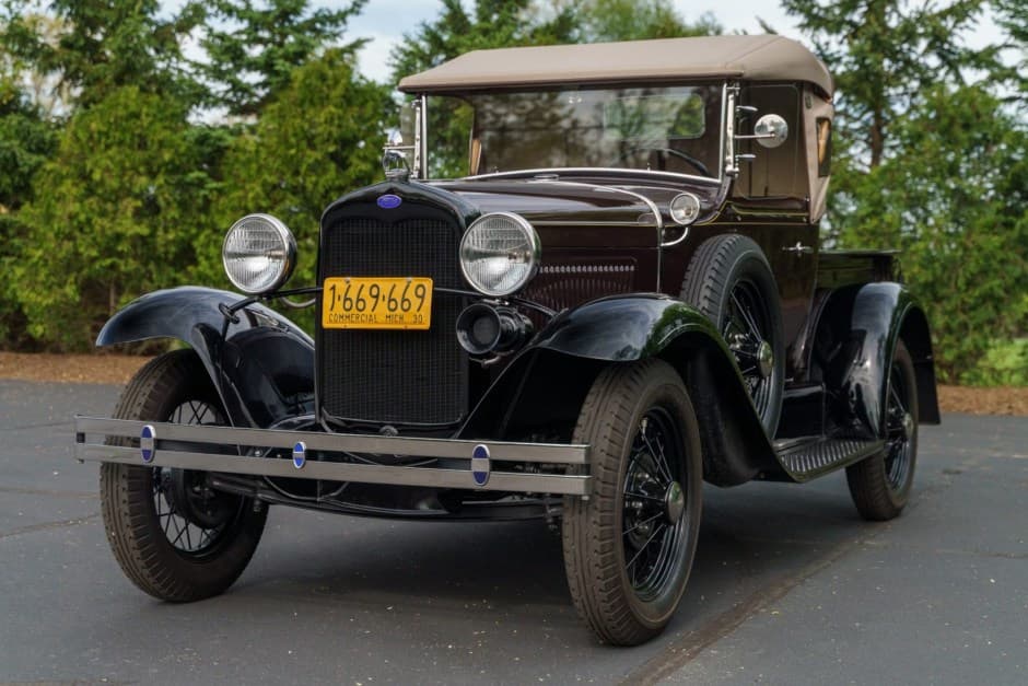 1930 Ford sold for $23,000