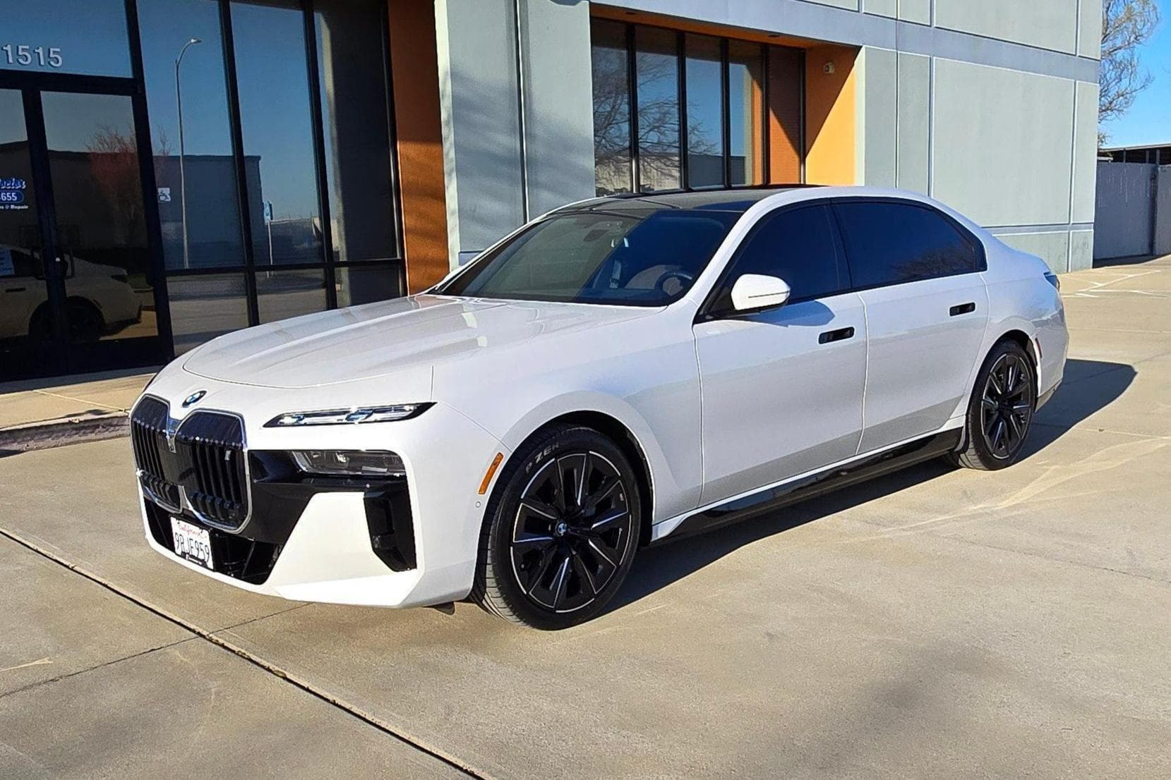 2023 BMW i7 sold for $63,500