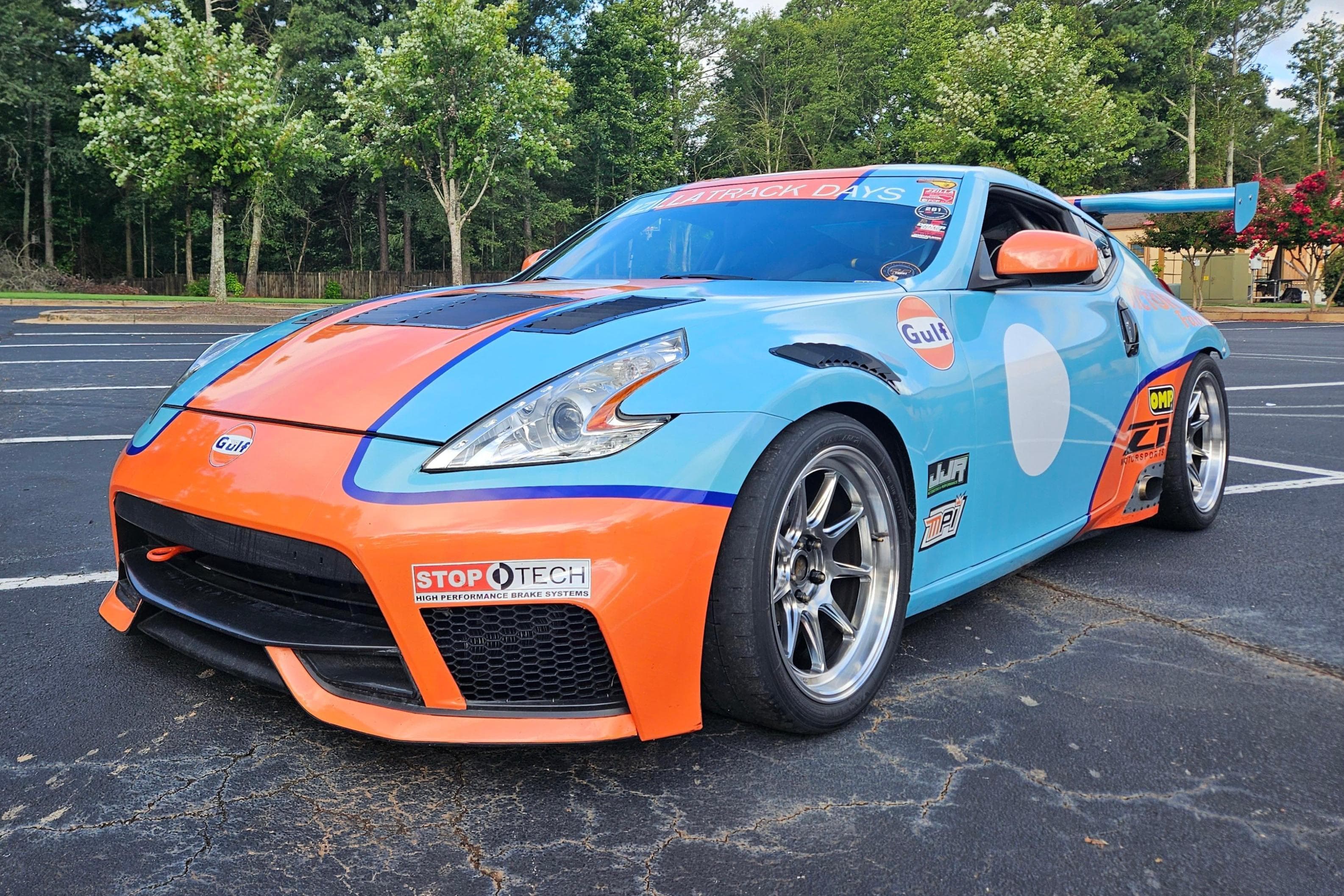 2009 Nissan 370Z sold for $16,000