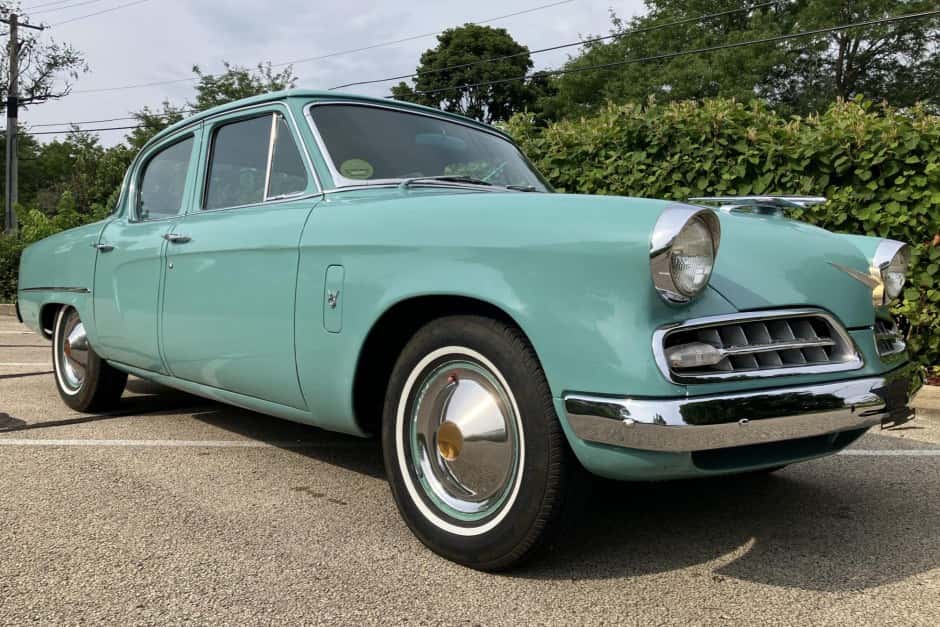 1954 Studebaker Commander sold for $8,200