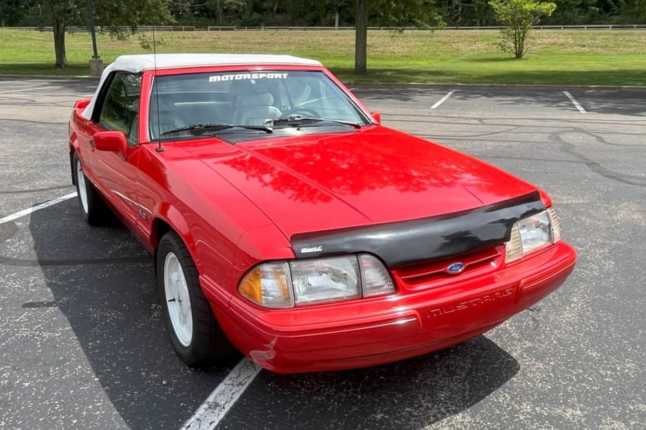 1992 Ford Fox-Body Mustang sold for $12,750