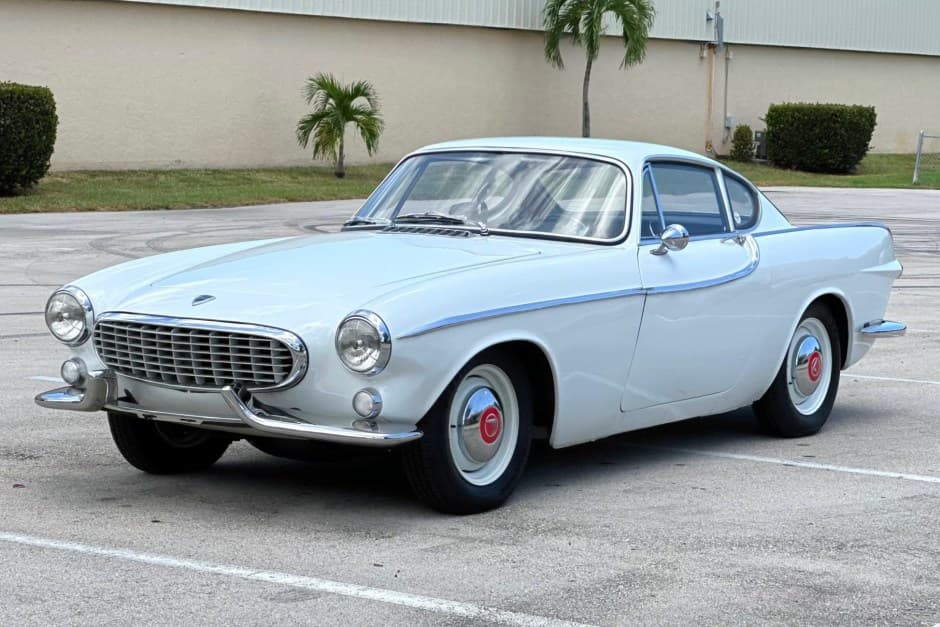 1963 Volvo P1800/1800 sold for $20,300