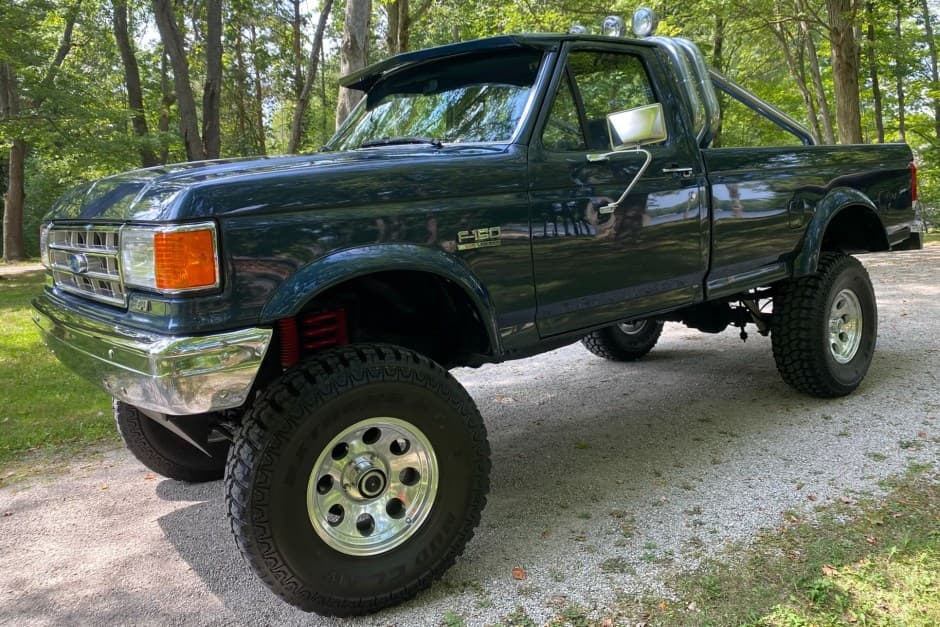 1987 Ford F-Series 1987-1991 sold for $30,250