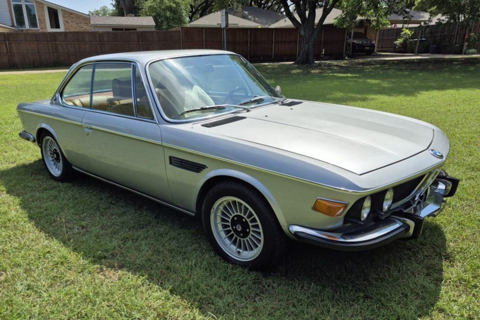1974 BMW E9 Coupe sold for $22,000