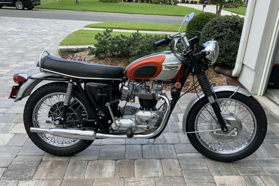 1969 Triumph Bonneville T120 sold for $9,200