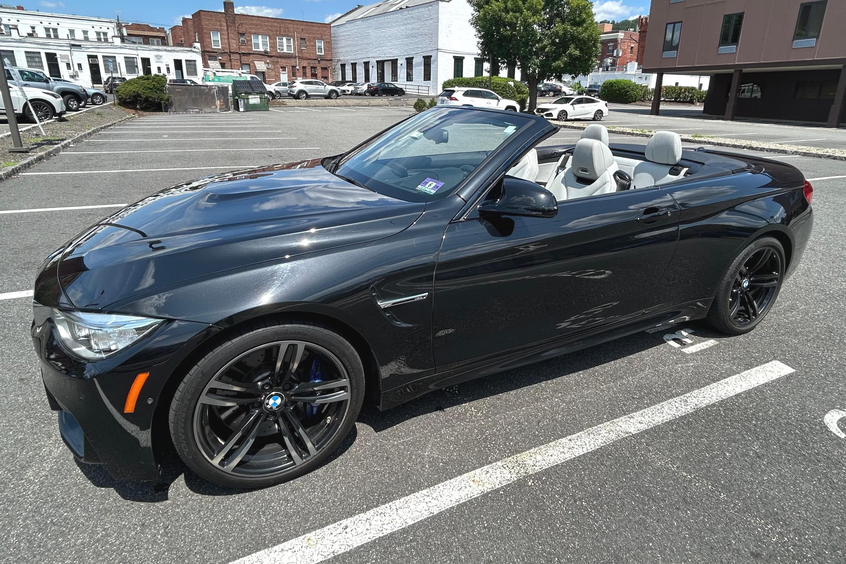 2017 BMW F8X M4 sold for $31,000