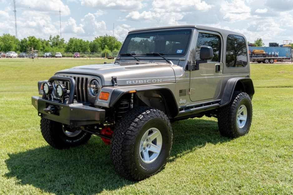 2004 Jeep Wrangler TJ (1997-2006) sold for $14,500