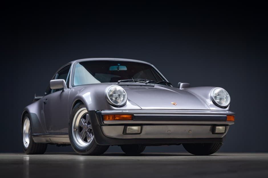 1986 Porsche 930 Turbo sold for $170,000
