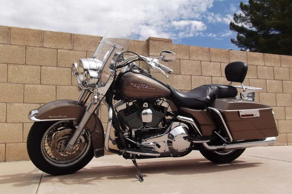 2004 Harley-Davidson Touring sold for $4,500