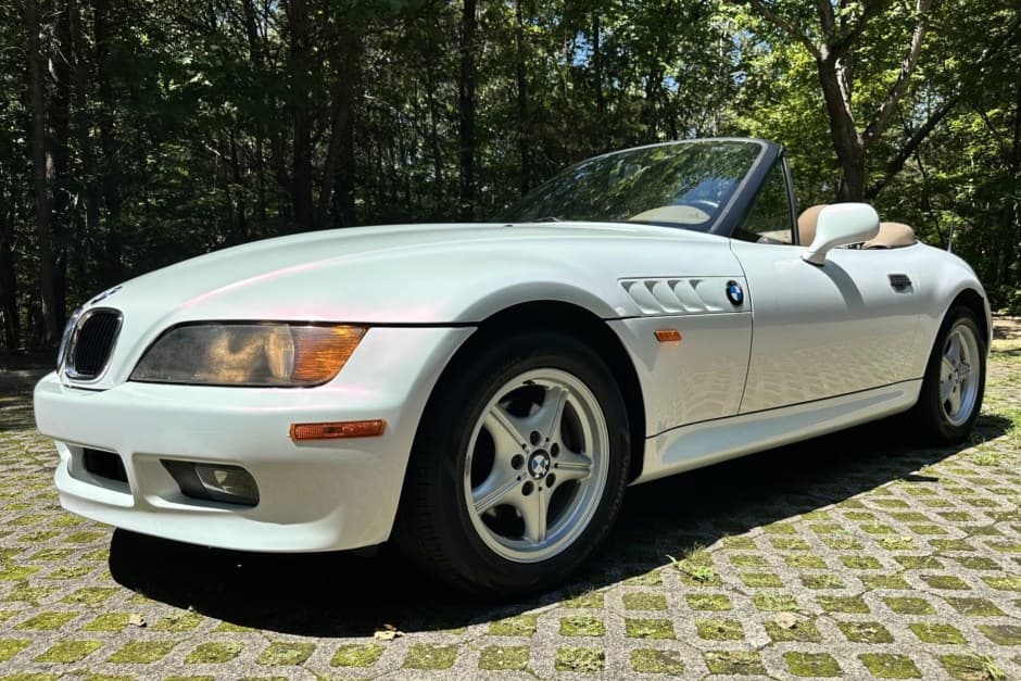 1997 BMW Z3 sold for $8,300