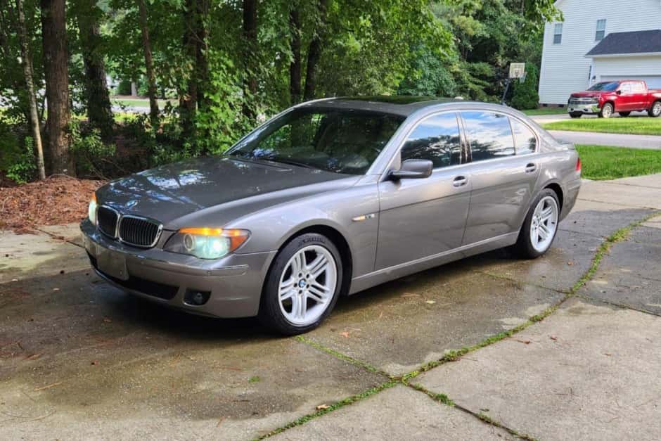 2006 BMW E65/E66 7-Series sold for $6,450