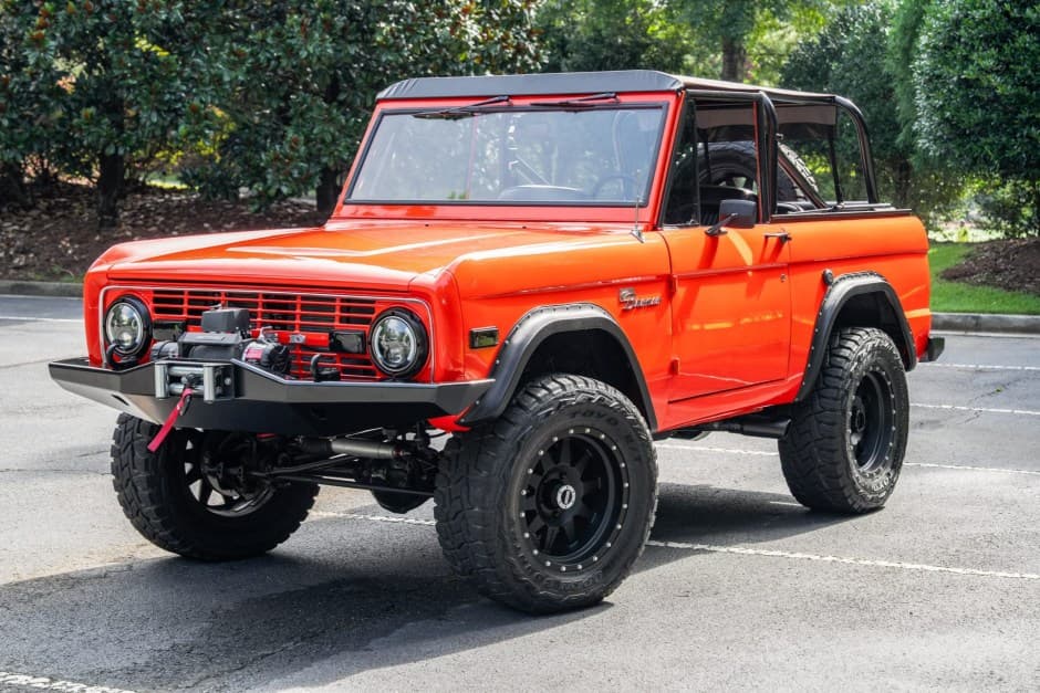 1975 Ford Bronco U13/U14/U15 1966-1977 sold for $65,500
