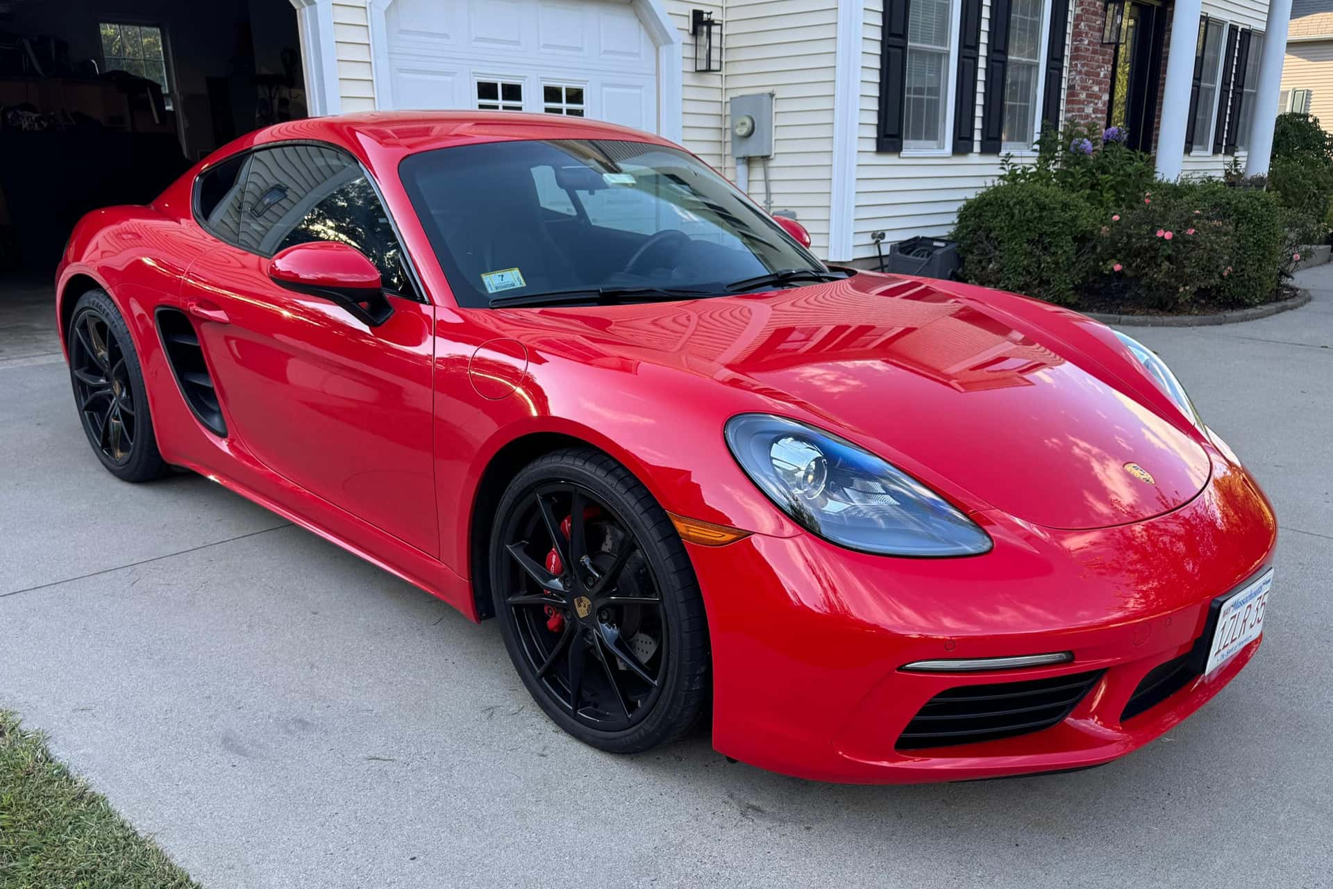 2019 Porsche 718 Cayman sold for $58,000
