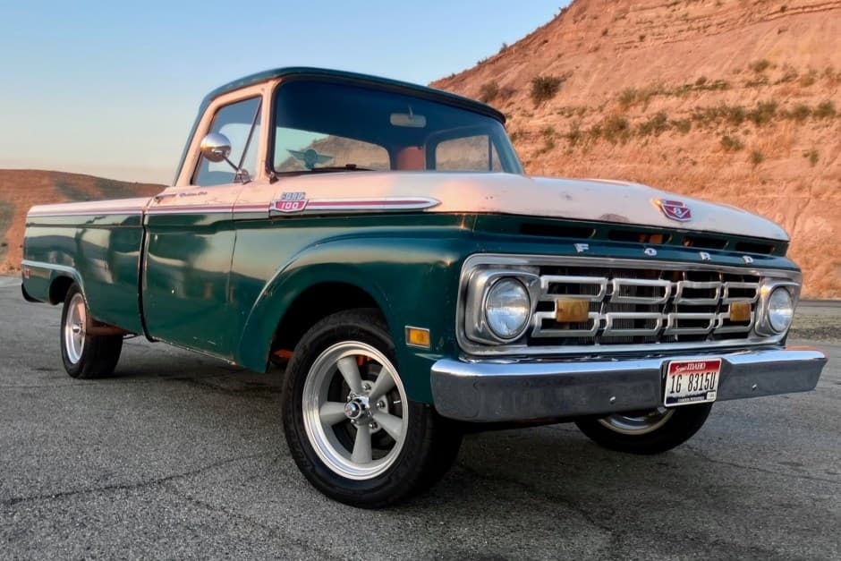 1964 Ford F-Series 1961-1966 sold for $8,100