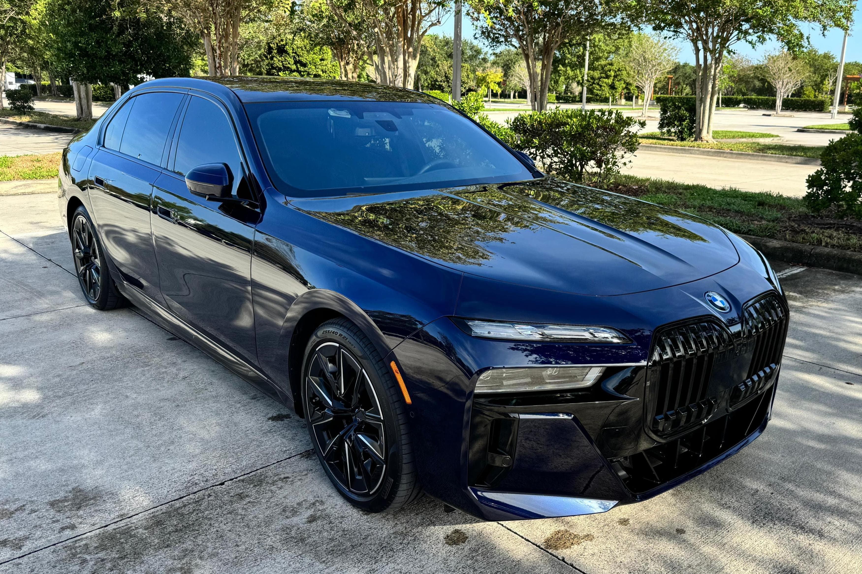 2023 BMW i7 sold for $61,500