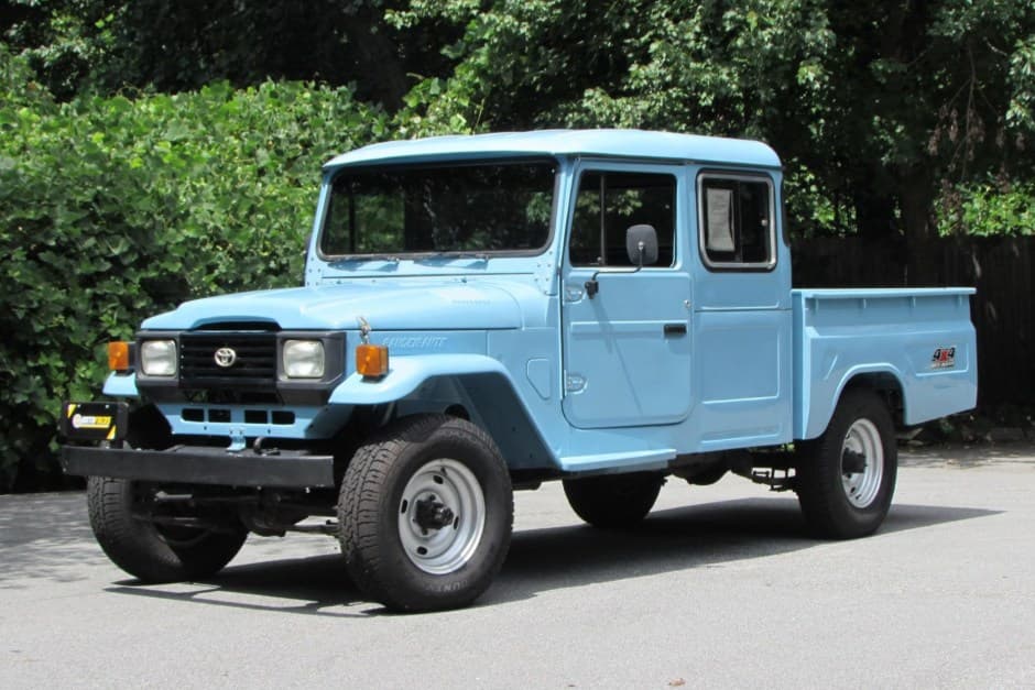 1991 Toyota Land Cruiser FJ45 sold for $16,750