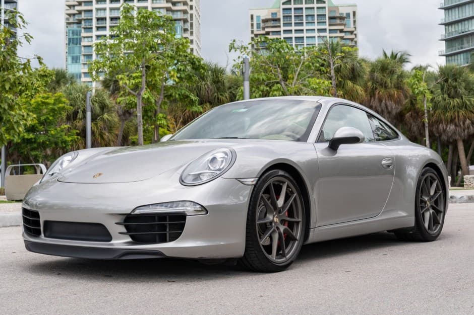 2013 Porsche 991 911 (Non-Turbo/GT2/GT3) sold for $72,000