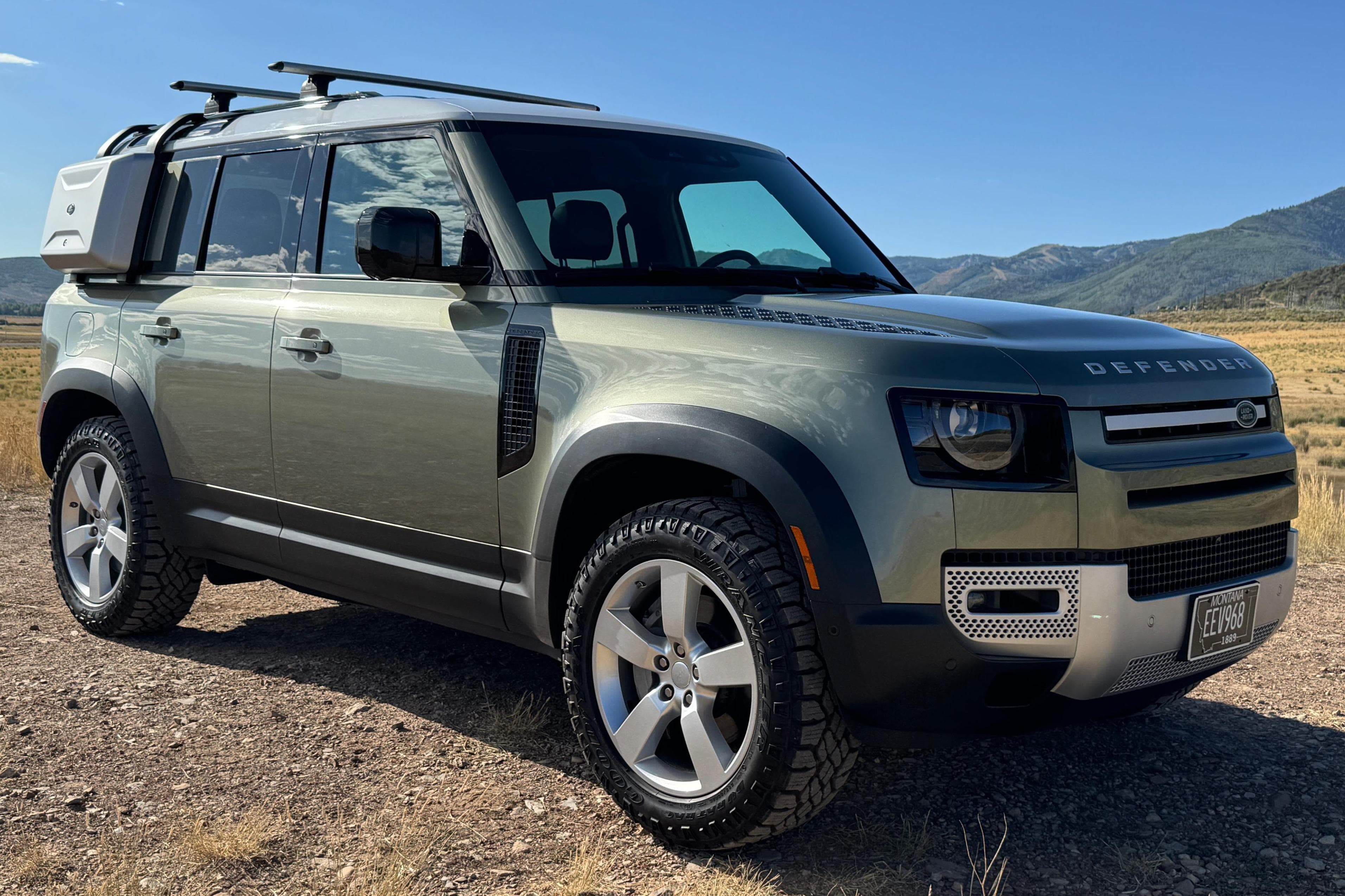 2021 Land Rover Defender sold for $40,000