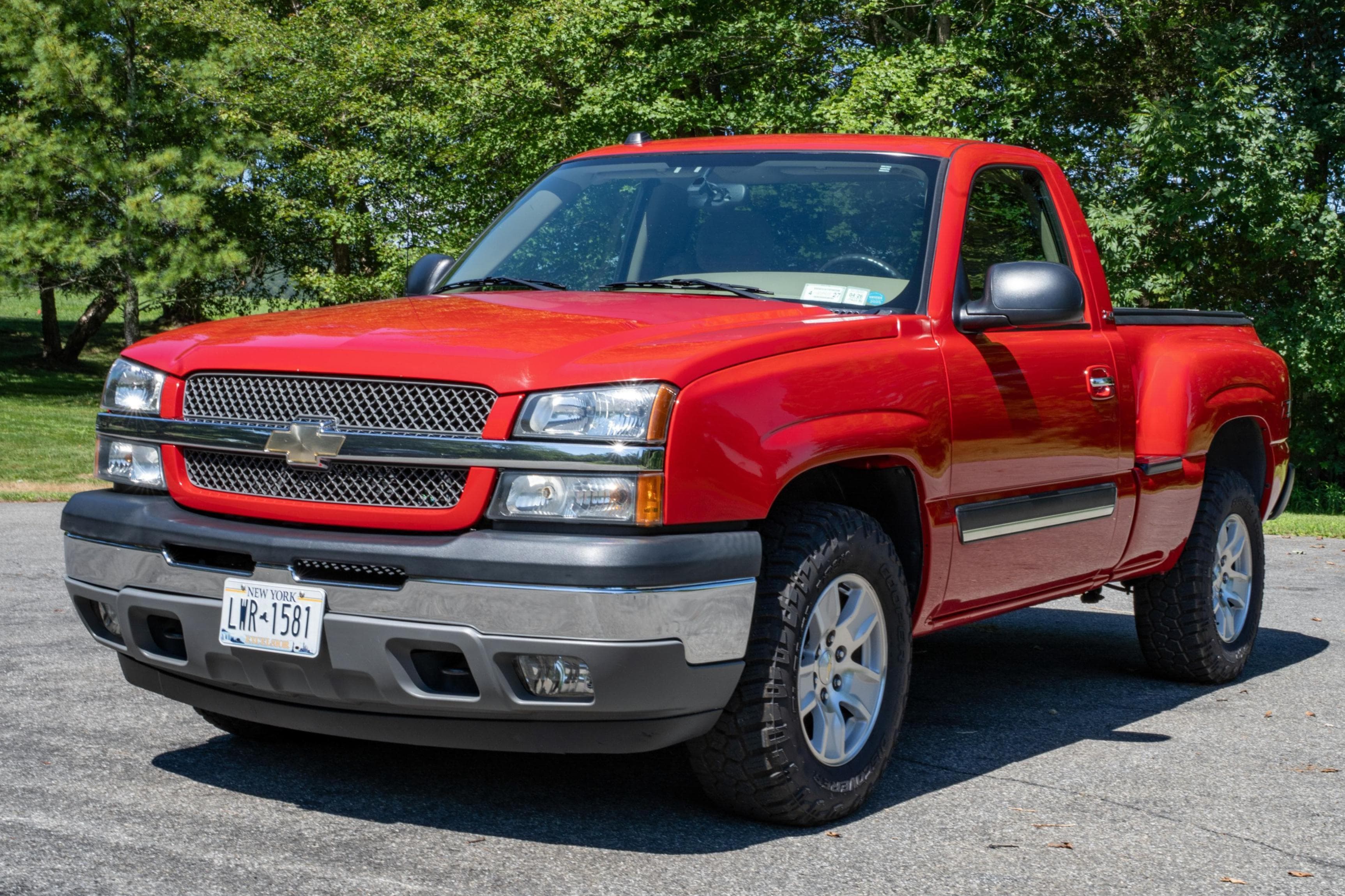 2005 Chevrolet Silverado sold for $20,750