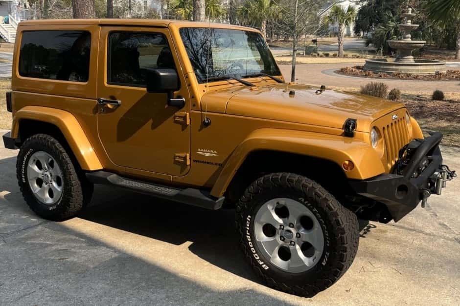 2014 Jeep Wrangler JK (2007-2018) sold for $15,500