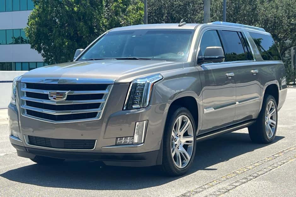 2017 Cadillac Escalade K2XL (2015-2020) sold for $48,500